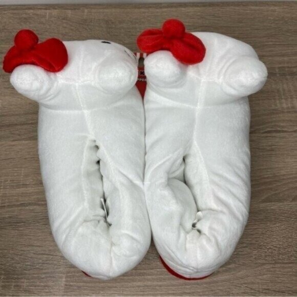 Hello Kitty White & Red Slipper NEW - Picture 2 of 7